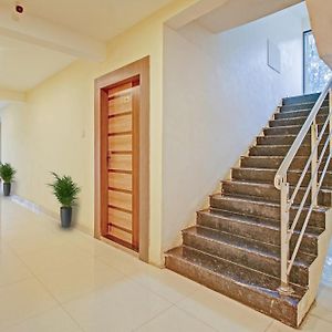Hotel O Sudama Residency